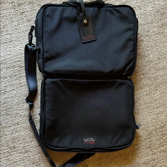 TUMI Alpha briefcase - Picture 7 of 16